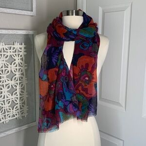 Chinar wool floral scarf made in India